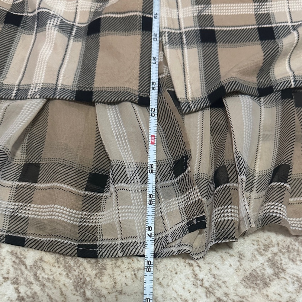 Plaid Long Sleeve Blouse - Picture 9 of 11